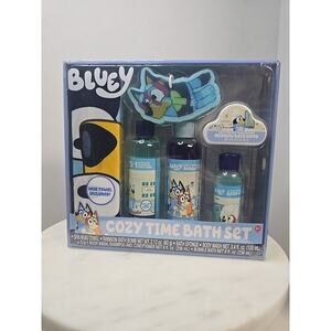 Bluey Cozy Time Bath Set: Bluey Towel Bubble Bath Bath Bomb Sponge Confetti Wash